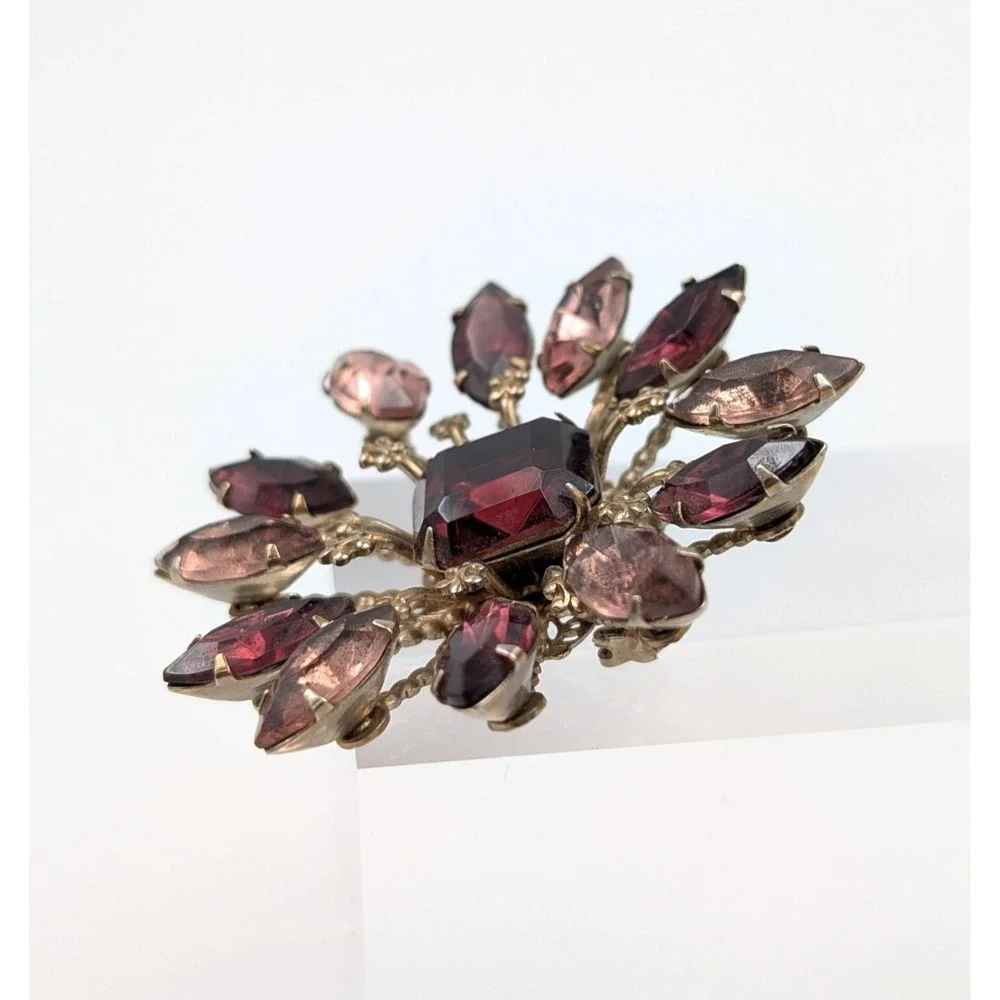 Vintage Tiered Flower Brooch Pin 3D Wine‎ Rhinestone Gold Tone Filigree Backing